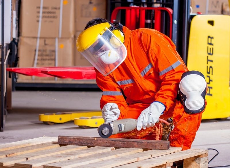industrial-1636390_960_720-1-800×585-3