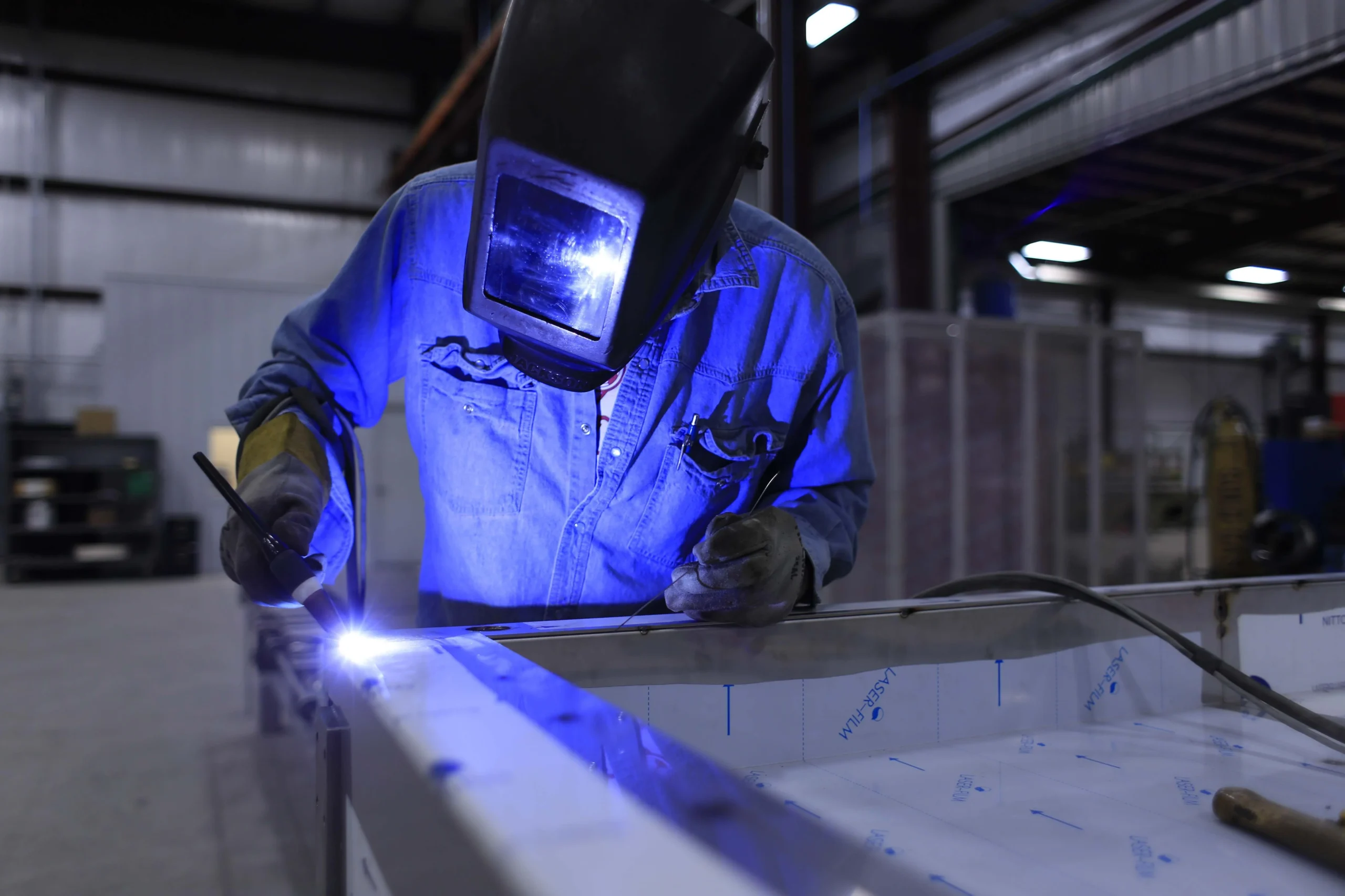 welder-673559-1-scaled