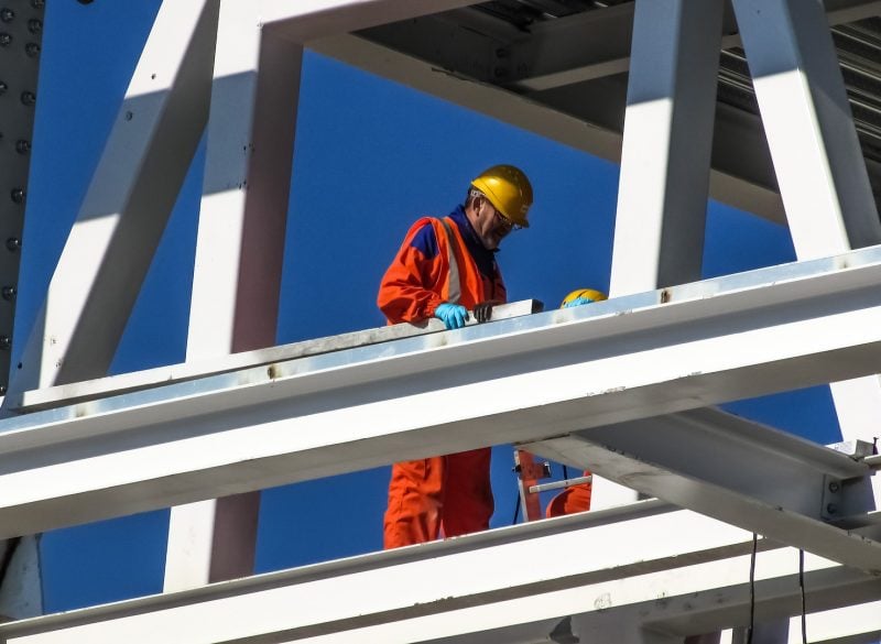 worker-1895691_1920-800×585-3