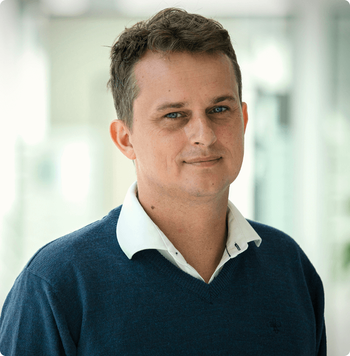 Tommy Krabbe Headshot